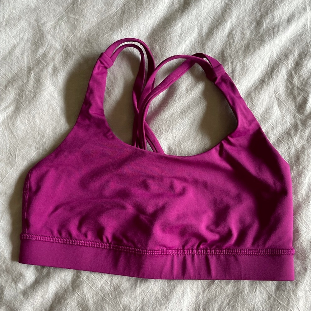 Lululemon sports bra